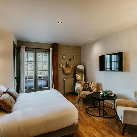 Hotel Restaurant La Ferme De Cupelin แซ็งต์-แฌร์เวส์-เลส์-แบ็งส์ ภายนอก รูปภาพ