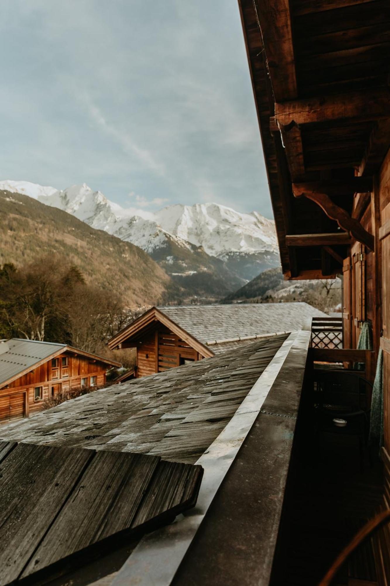 Hotel Restaurant La Ferme De Cupelin แซ็งต์-แฌร์เวส์-เลส์-แบ็งส์ ภายนอก รูปภาพ